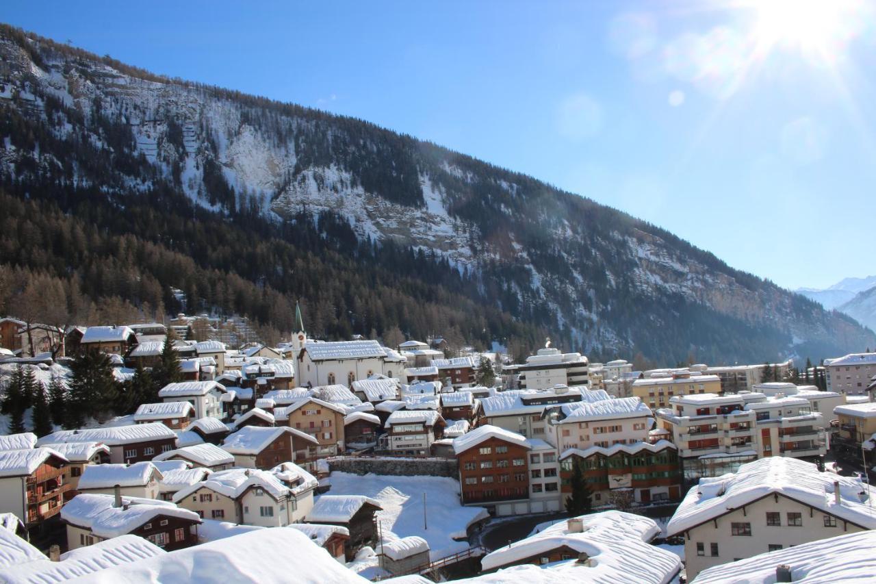 Hotel Paradis-Leukerbad-Therme Luaran gambar