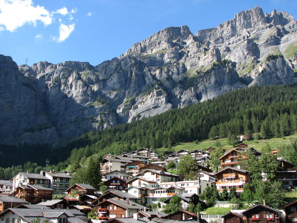 Hotel Paradis-Leukerbad-Therme Luaran gambar